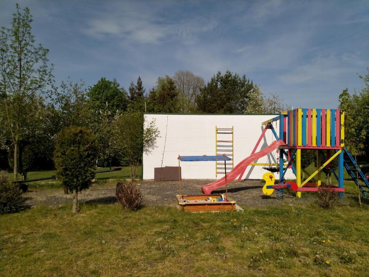 Camping & Guest House Pliskovice Mirovice Exterior foto