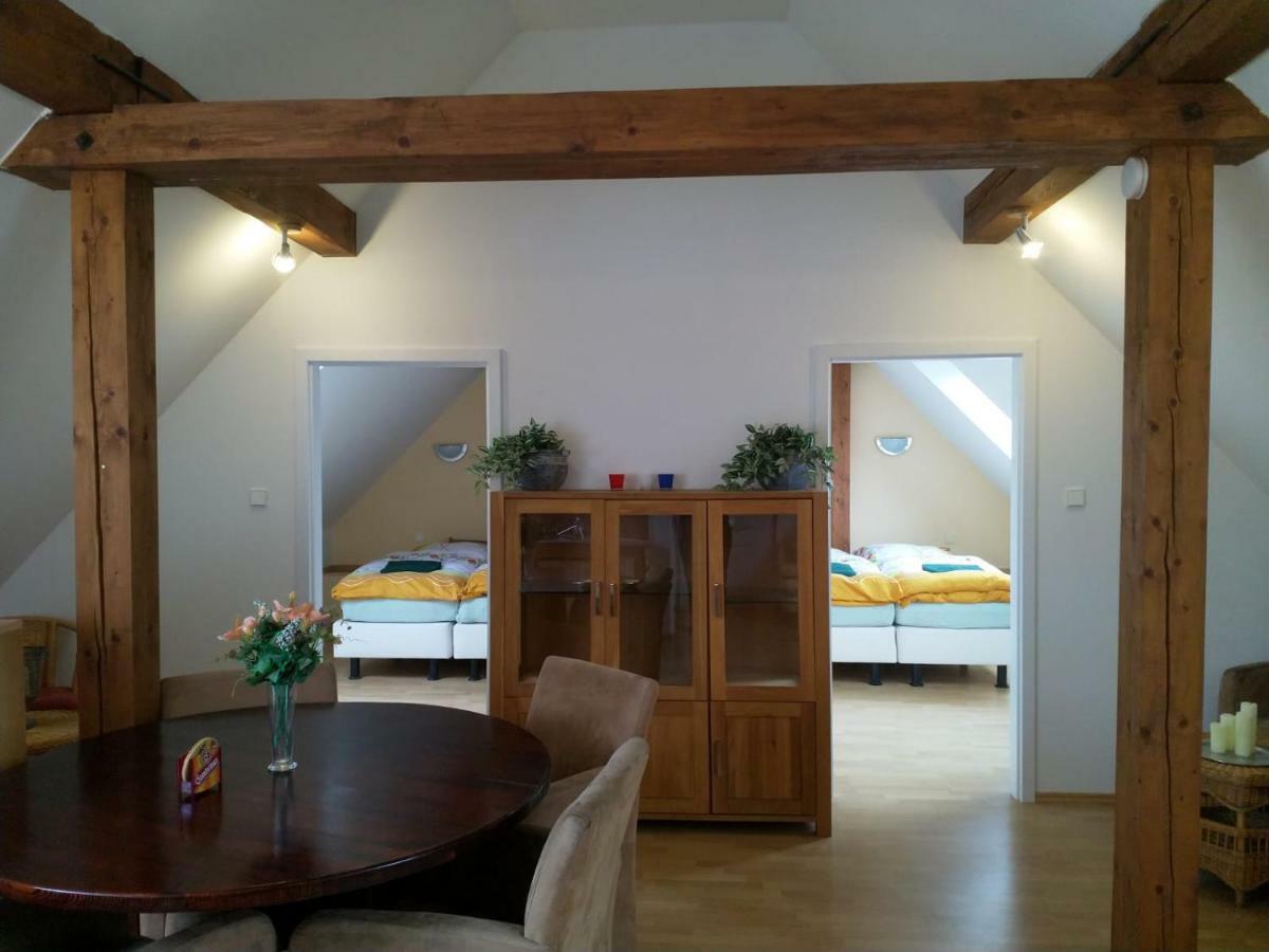 Camping & Guest House Pliskovice Mirovice Exterior foto